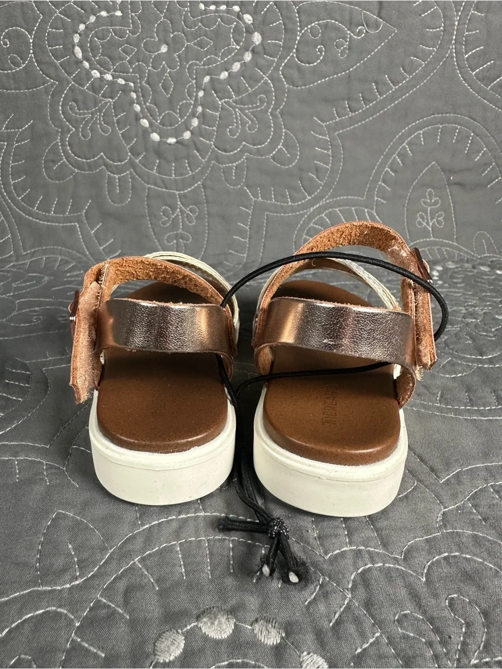 Thereabouts Toddler Girls Lil Lila Rose Gold Ankle Strap Sandals NWT 7 toddler